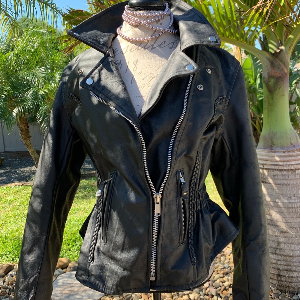 Vintage 90’s Leather Motorcycle Jacket XL